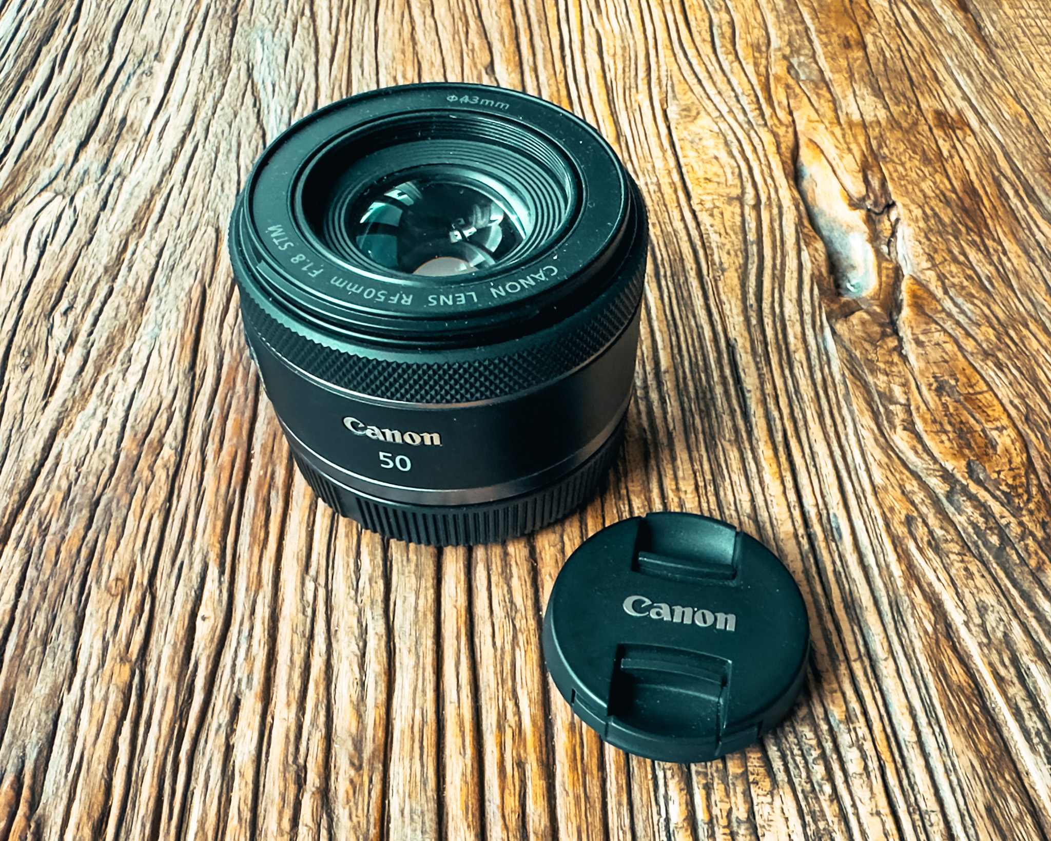 Canon RF 50mm f/1.8 STM objectief